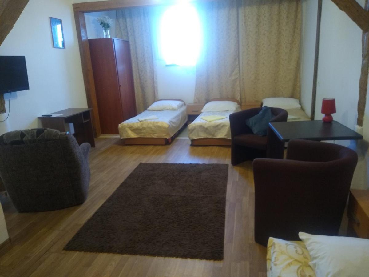 Zajazd Eljan-Centrum Noclegowe Olsztyn (Warmian-Masurian) Exterior foto