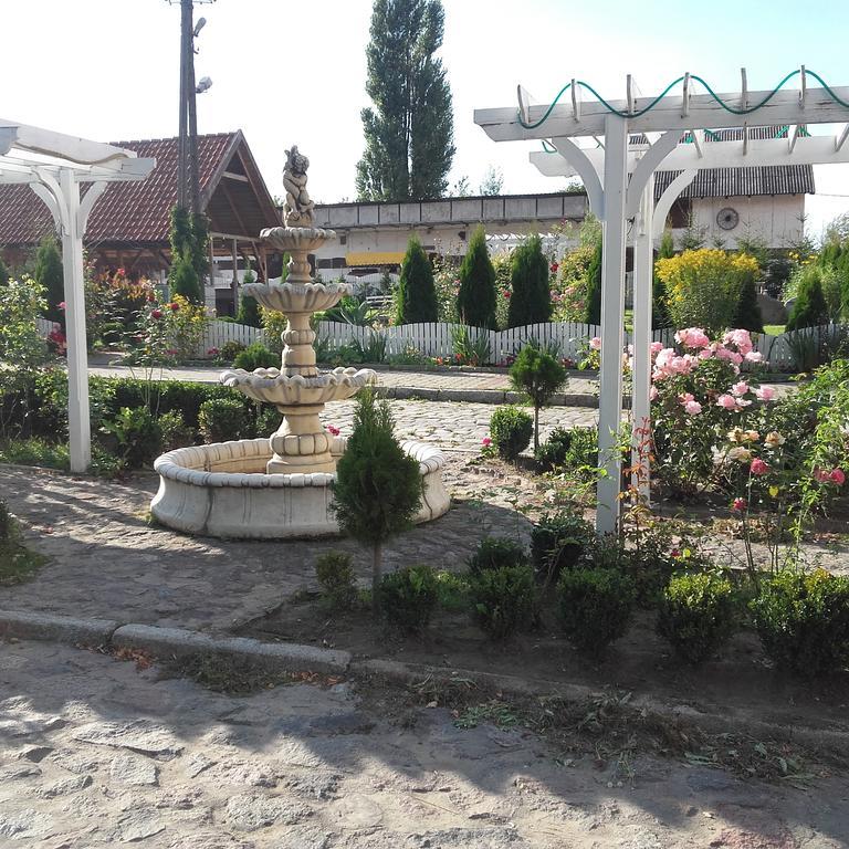 Zajazd Eljan-Centrum Noclegowe Olsztyn (Warmian-Masurian) Exterior foto