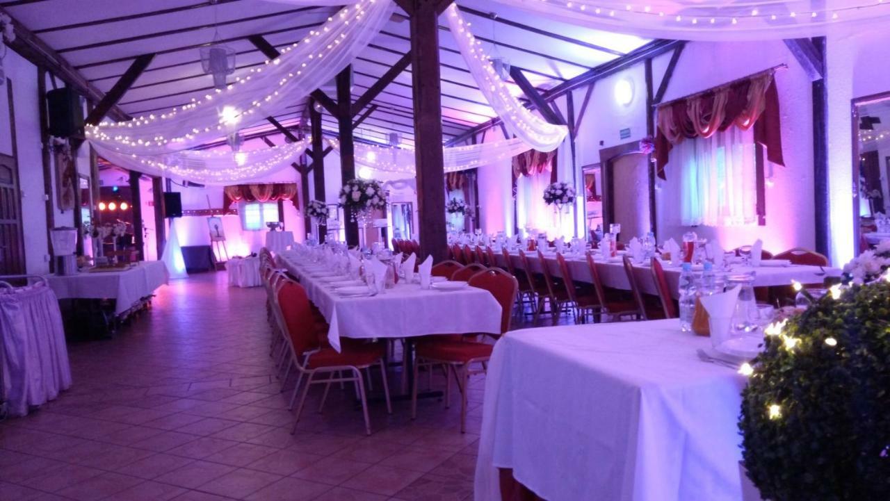 Zajazd Eljan-Centrum Noclegowe Olsztyn (Warmian-Masurian) Exterior foto